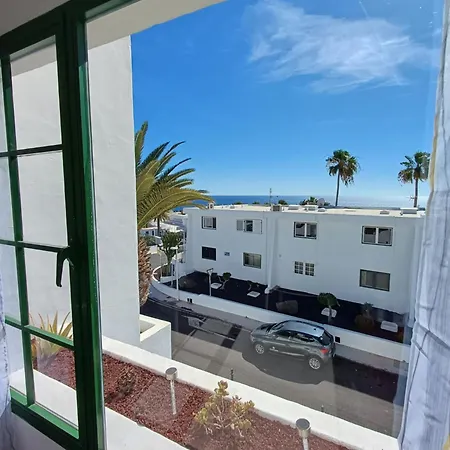 Floor Ocean Views Lanzamar - Renovated Gem With A Sunny, Private Terrace & Elevator & Pool - * Puerto del Carmen (Lanzarote)