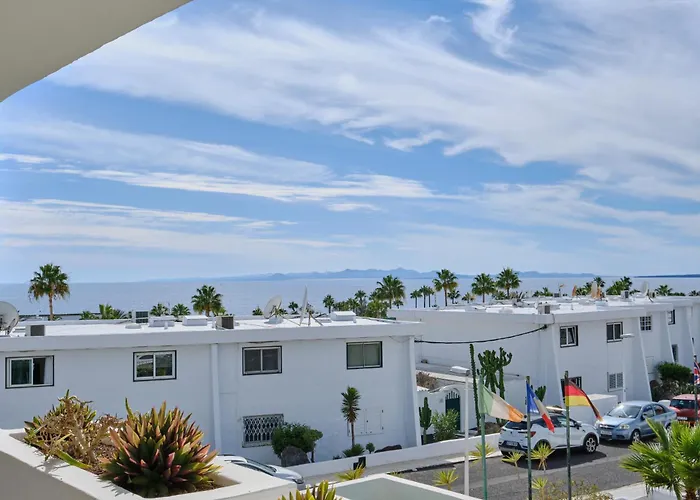 アパート Floor Ocean Views Lanzamar - Renovated Gem With A Sunny, Private Terrace & Elevator & Pool -